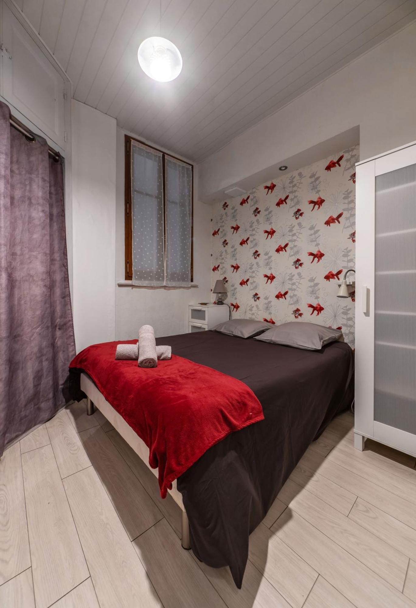 Le Lasteyras - Appartement Charmant En Centre Ville Vichy Exteriör bild