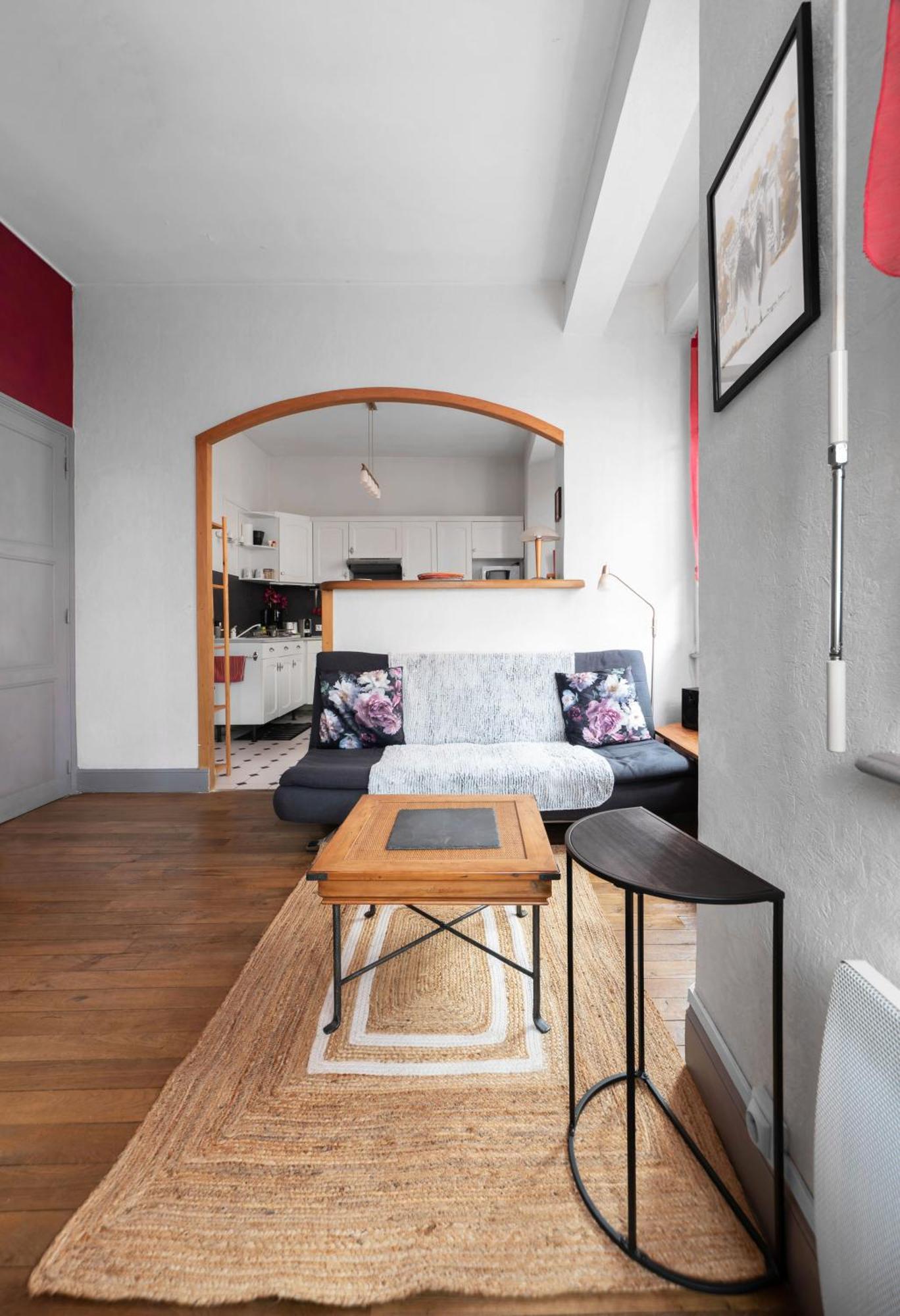 Le Lasteyras - Appartement Charmant En Centre Ville Vichy Exteriör bild