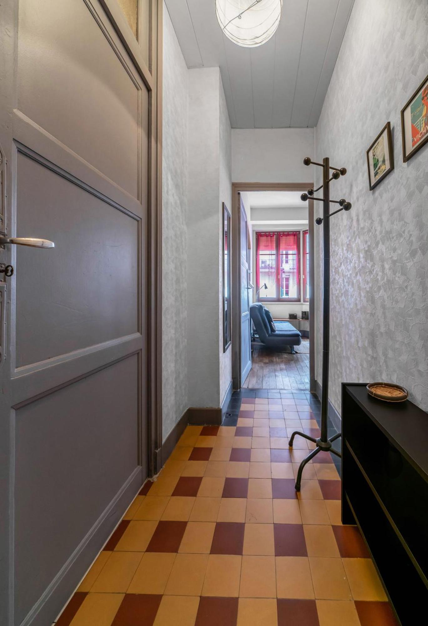 Le Lasteyras - Appartement Charmant En Centre Ville Vichy Exteriör bild